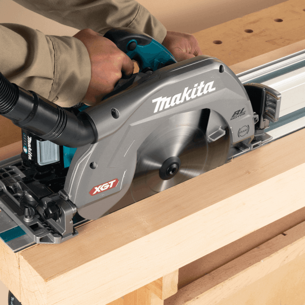 Makita HS011GZ 40V Cordless Circular Saw 10-5/8 Makita HS011GZ 40V Cordless Circular Saw 10-5/8